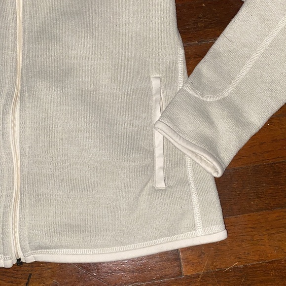 PATAGONIA EXCELLENT CONDITION - Picture 5 of 11